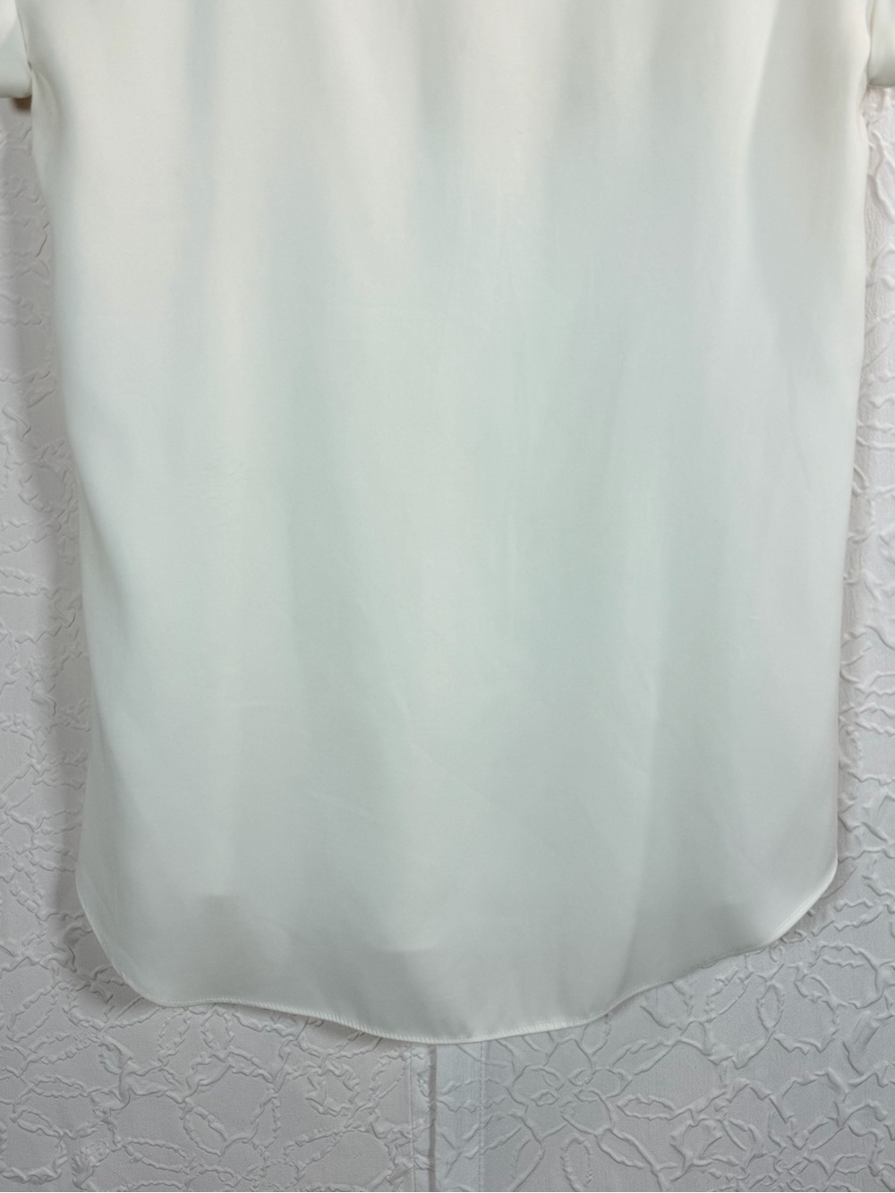 Express White Silky V Neck Lightweight Blouse Top Sz XS - Picture 10 of 14